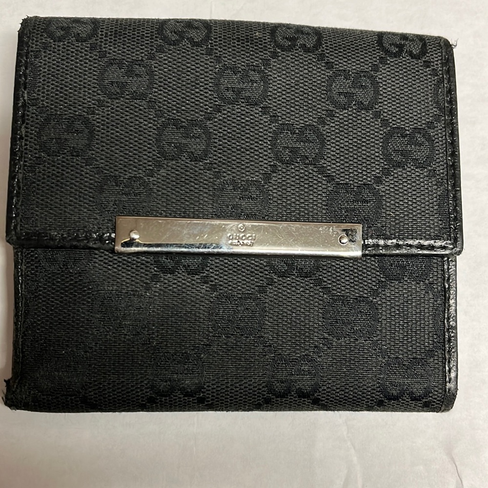Gucci black wallet